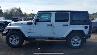 Jeep Wrangler SAHARA 