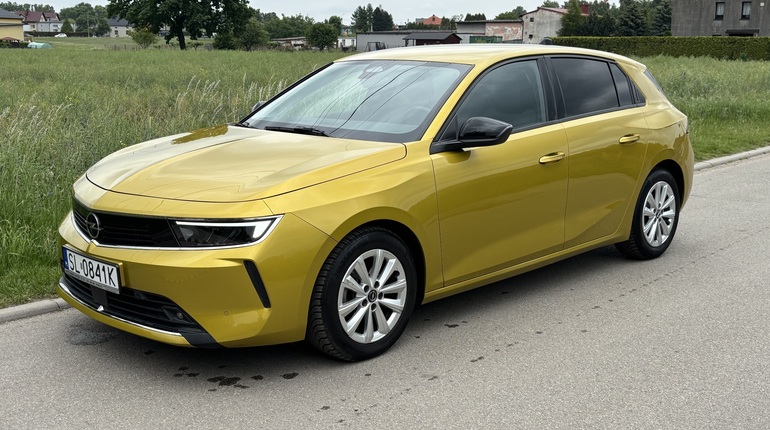 Opel Astra 2023 1,2 TURBO BOGATE WYPOSAŻENIE